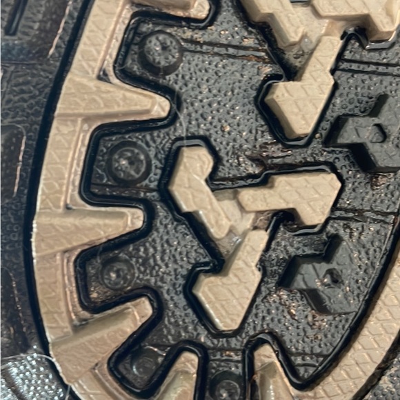 Colombia Hiking Boots - Picture 5 of 5